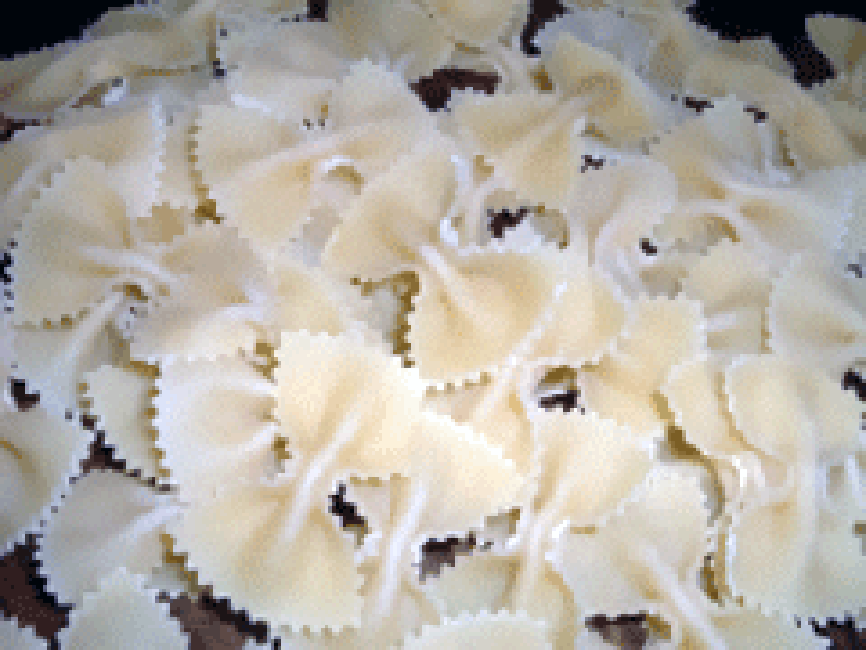 Cooked farfalle (bow tie) pasta