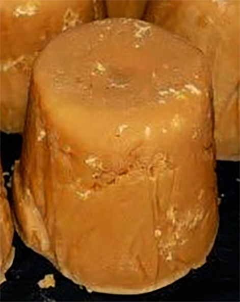 Lump jaggery