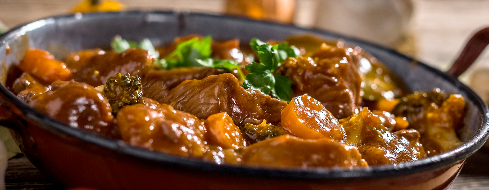 Beef daube in the style of Provence, with garlic tomatoes and olives
