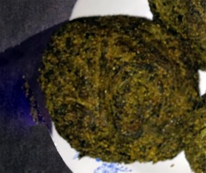 Gnon de fonio mounded on a plate