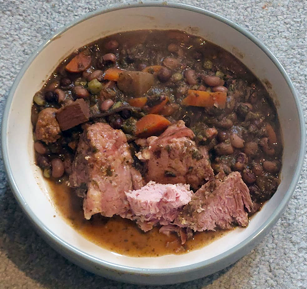 Nigerian-flavoured pork and beans in a bowl