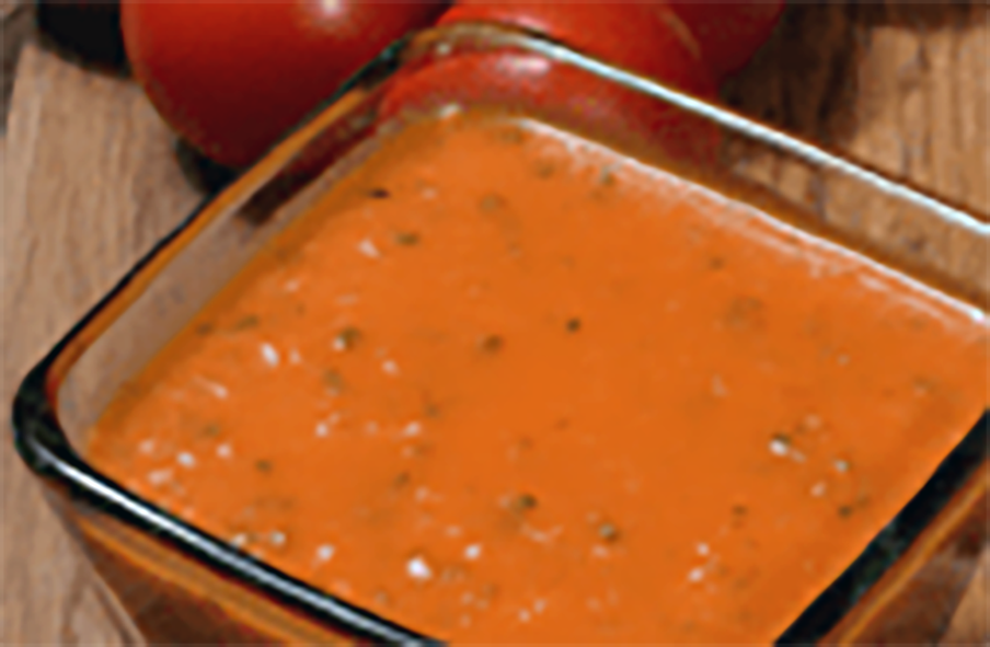 Salvadorean Salsa Roja in a glass bowl