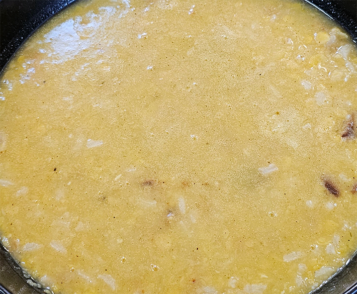 Soupa Louvana, Cypriot yellow split pea soup in a soup bowl