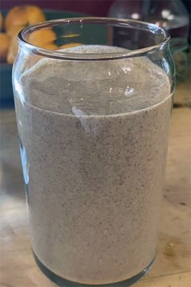telba, fax-seed drink in a glass