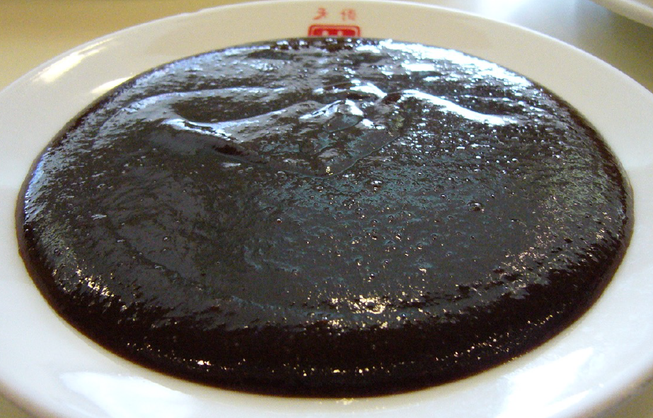 home-made sweet flour sauce mounded in a white soup dish