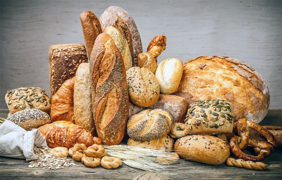 A mixture of different breads.