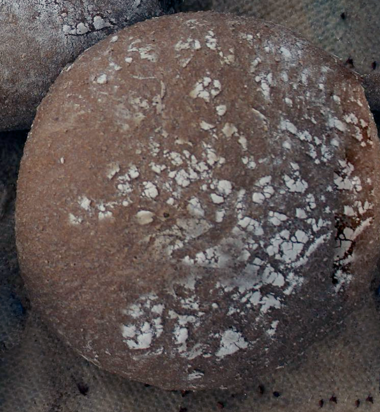 single hoymolebrod loaf on a piece of sacking